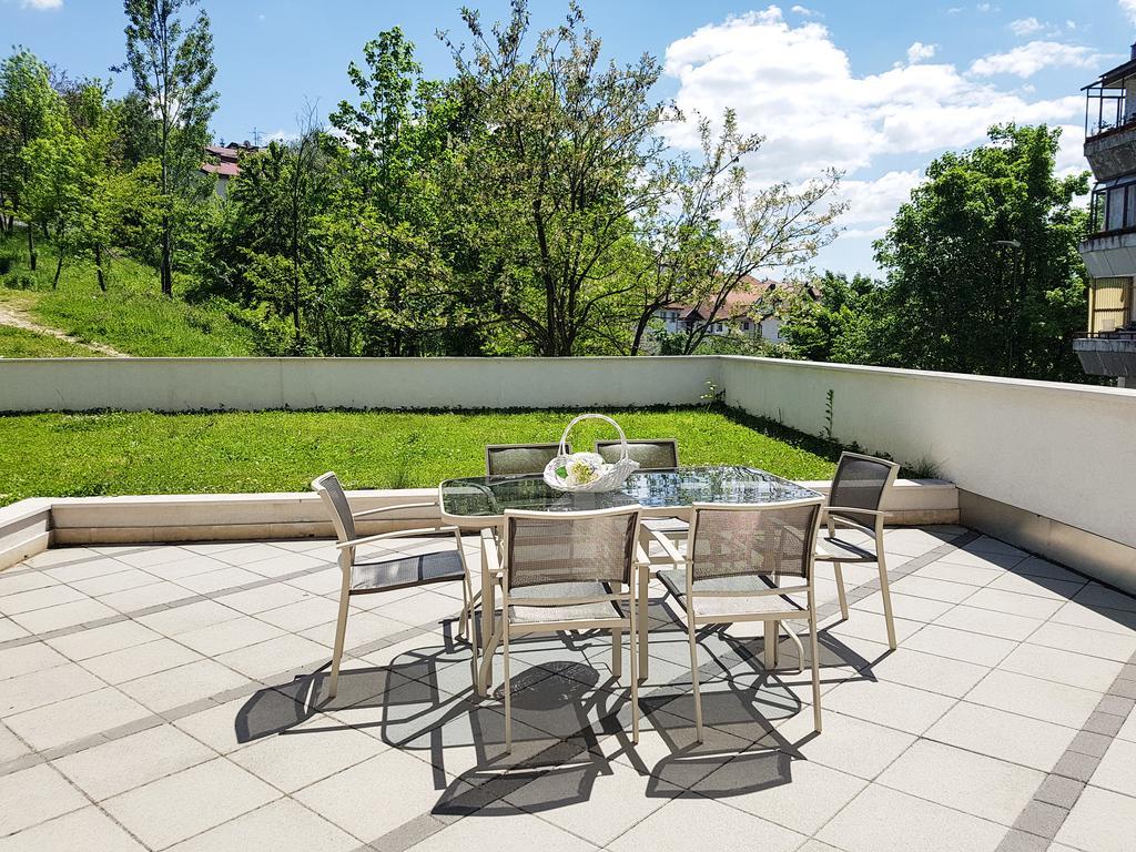 Villa Rose